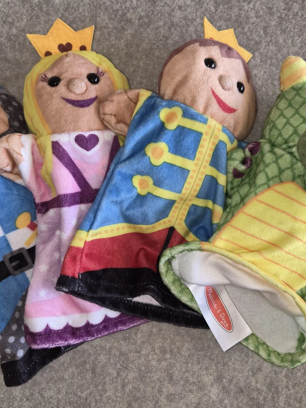 Melissa & Doug royal cast